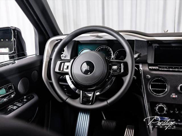 Used 2023 Rolls-Royce Cullinan AWD/4WD image 29