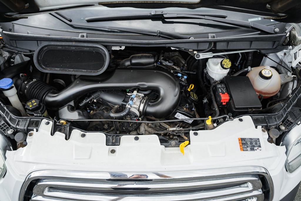 Used 2015 Ford Transit 350 XLT image 15