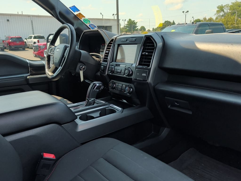 Used 2019 Ford F150 XLT w/ Equipment Group 302A Luxury AWD/4WD image 7
