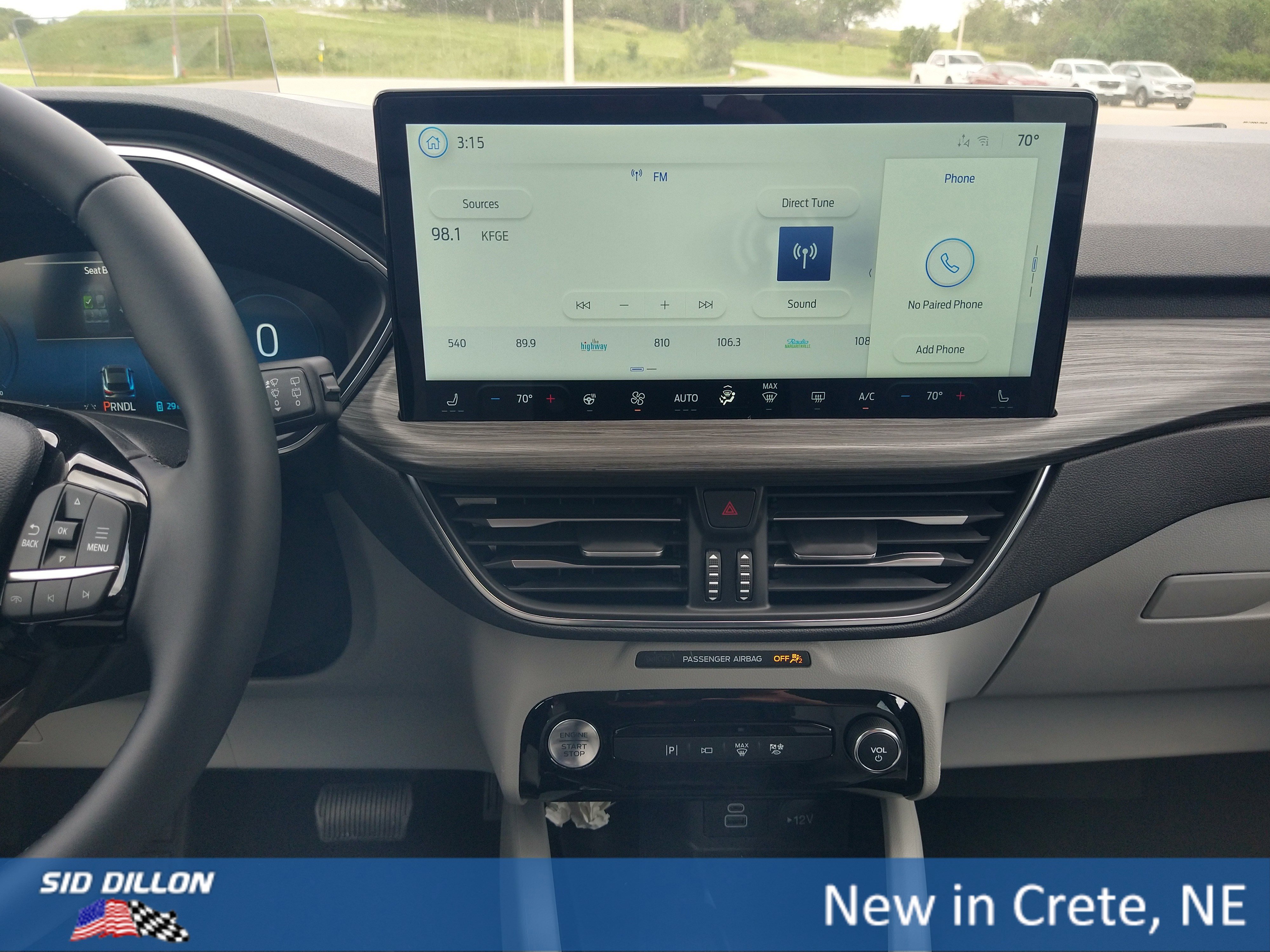 New 2025 Ford Escape SE w/ PHEV Premium Package image 7