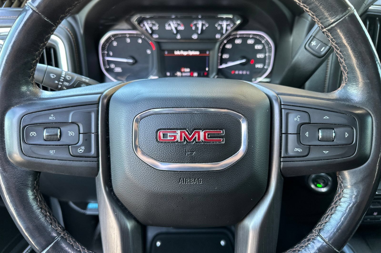 Certified 2022 GMC Sierra 2500 AT4 w/ AT4 Preferred Package AWD/4WD image 23