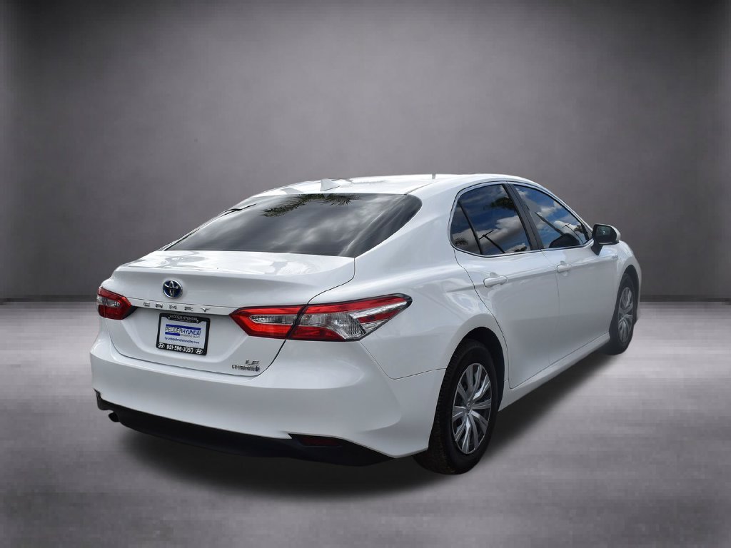 Used 2020 Toyota Camry LE FWD image 7