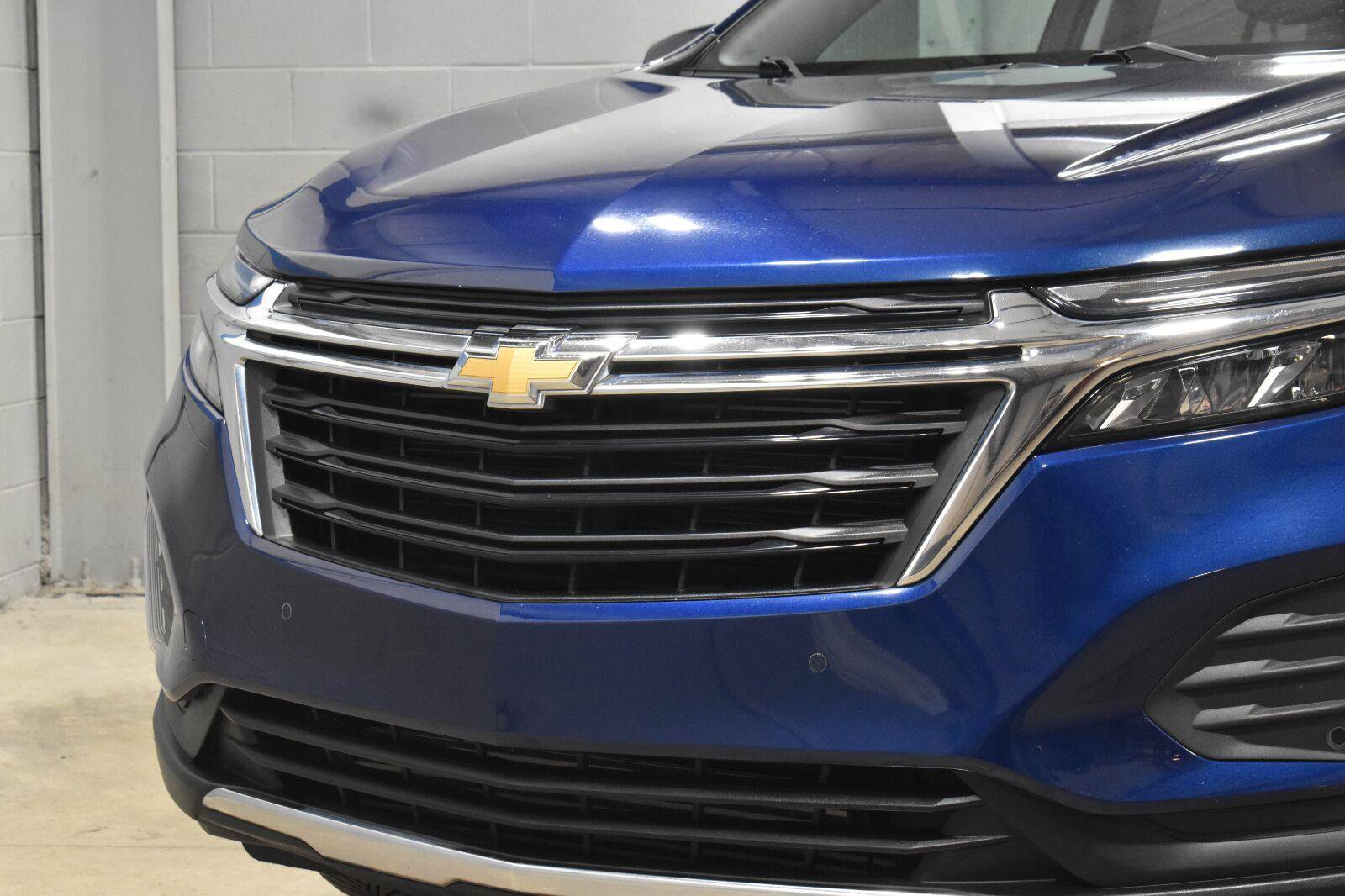 Used 2022 Chevrolet Equinox LT AWD/4WD image 29
