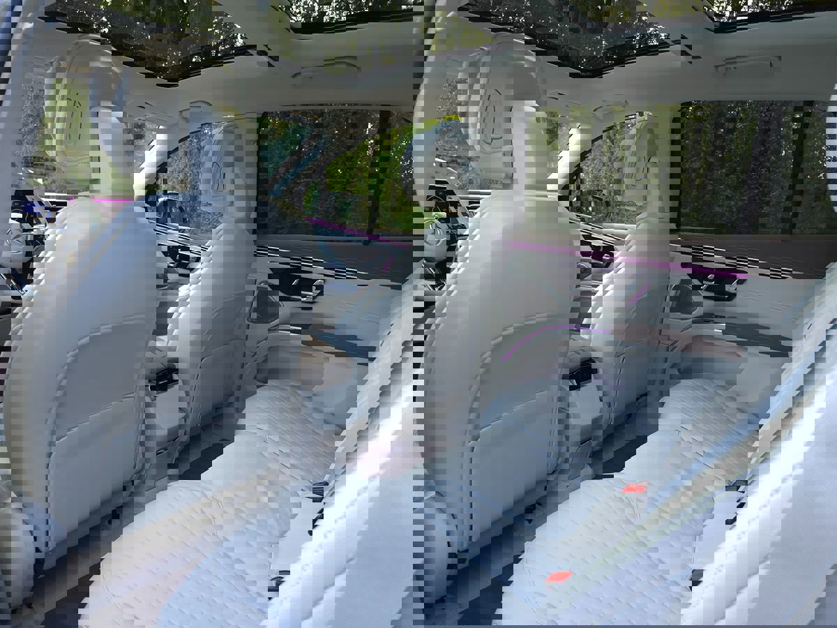 Used 2023 Mercedes-Benz EQS 450+ SUV image 14