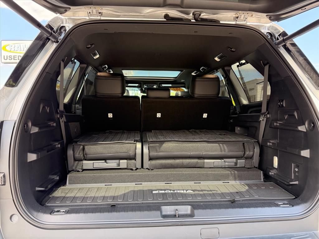 Used 2025 Toyota Sequoia Limited w/ TRD Off-Road Package AWD/4WD image 27