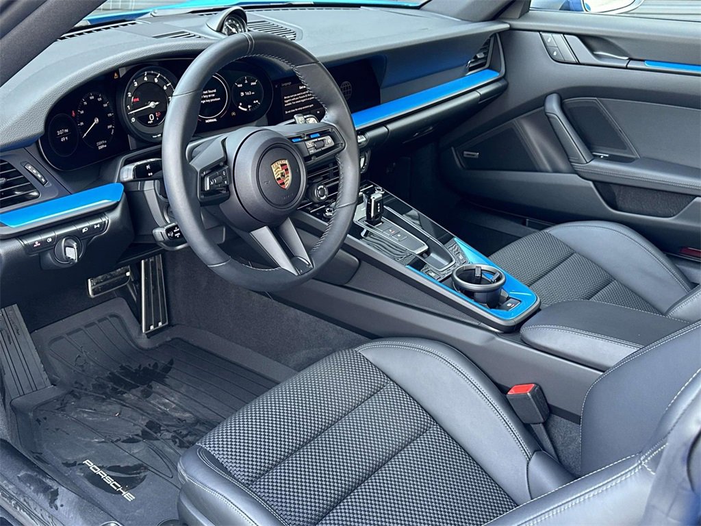 Used 2024 Porsche 911 Carrera T image 4