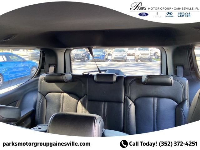 Used 2024 Jeep Wagoneer Series II w/ Flexible Seating Group image 11