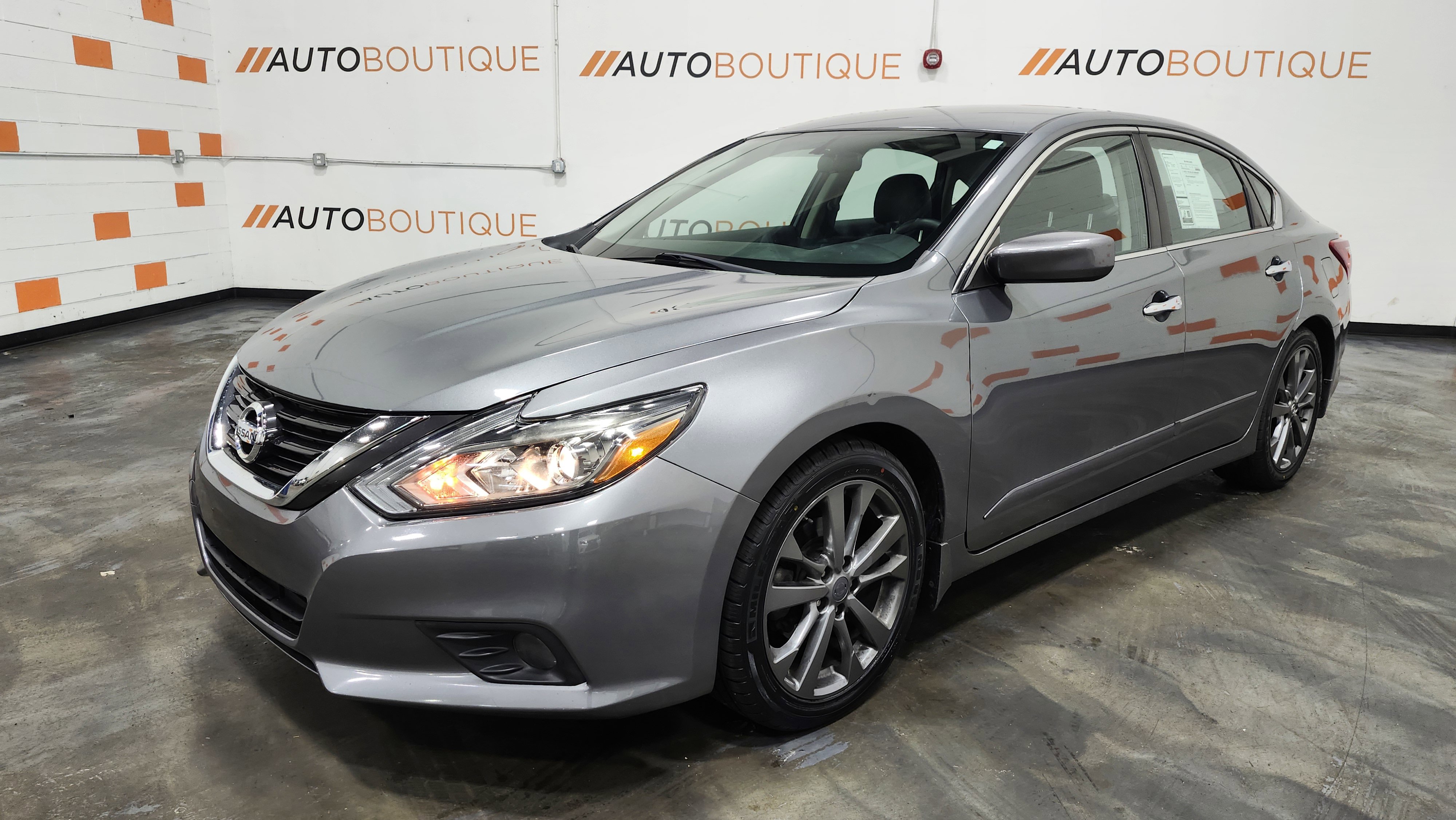 Used 2018 Nissan Altima 2.5 SR w/ SR Special Edition image 13