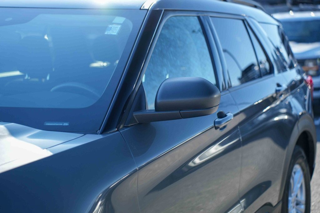 Used 2023 Ford Explorer XLT w/ Class IV Trailer Tow Package image 10