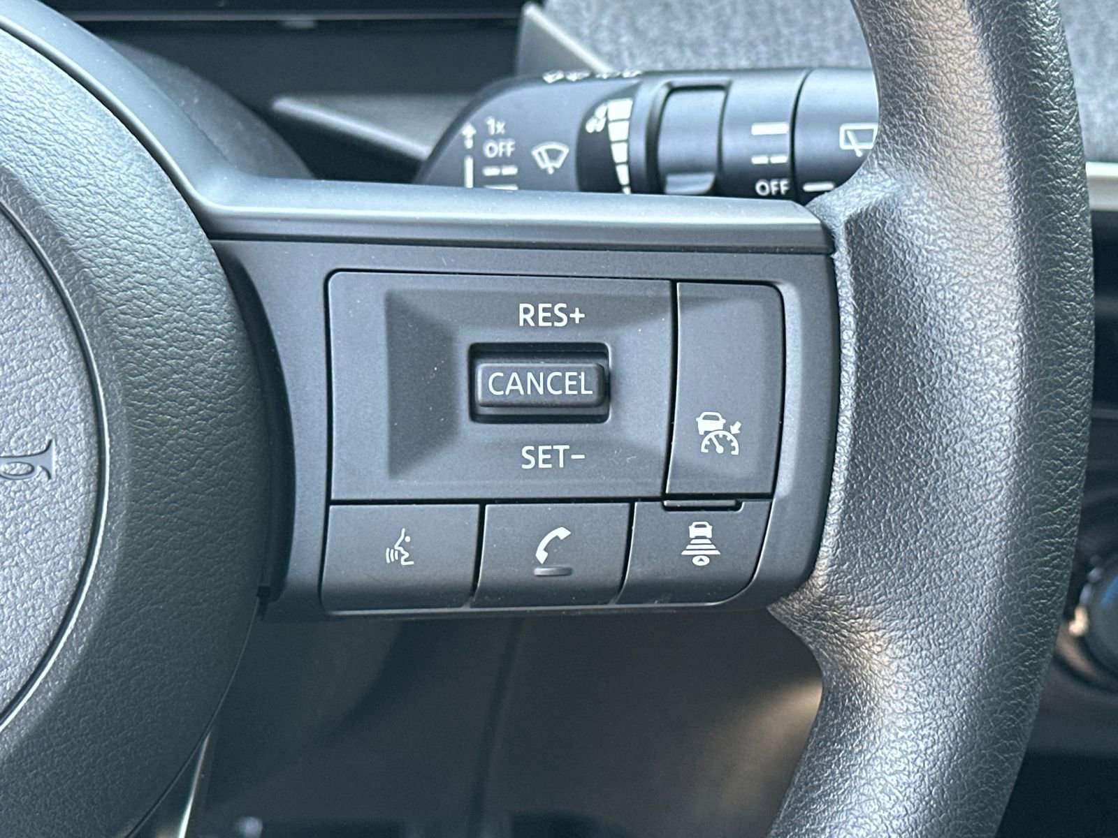 New 2026 Nissan Kicks SV w/ Charging Package FWD image 22