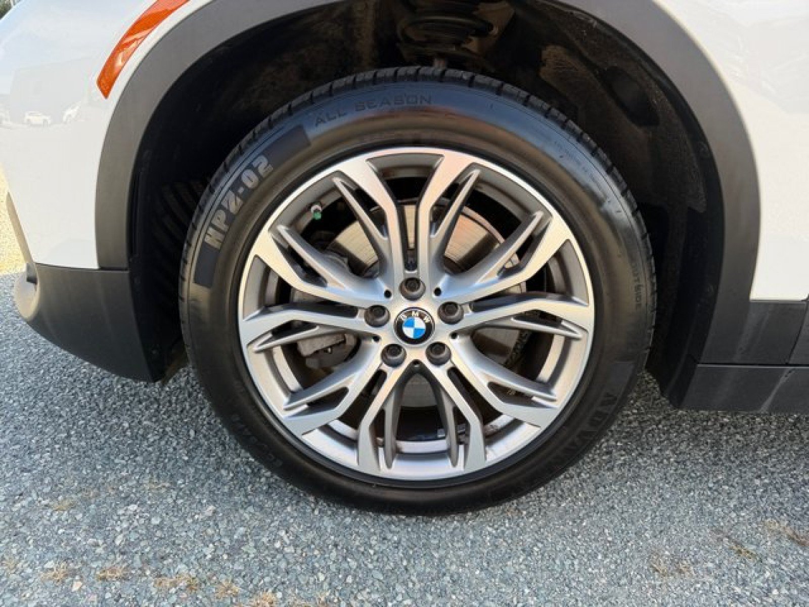 Used 2019 BMW X2 sDrive28i w/ Convenience Package FWD image 9