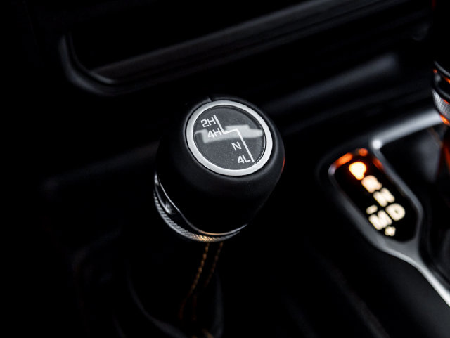 Used 2021 Jeep Wrangler Unlimited Sahara AWD/4WD image 27