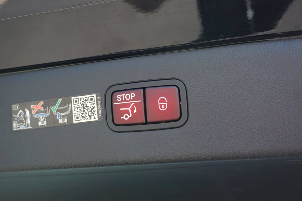Certified 2023 Mercedes-Benz EQS 580 4MATIC Sedan image 68