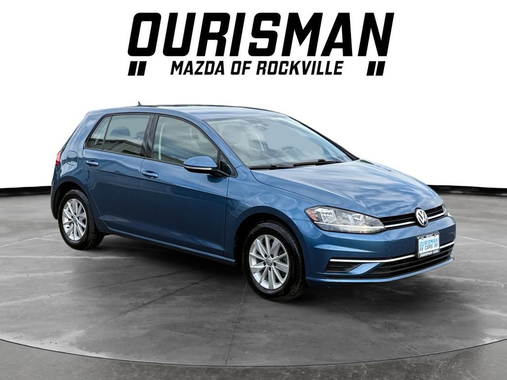 Used 2019 Volkswagen Golf S image 1