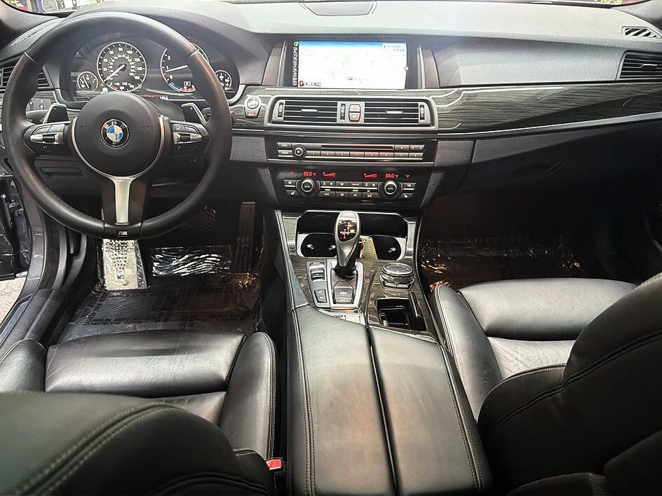 Used 2016 BMW 535i Sedan w/ M Sport RWD image 7