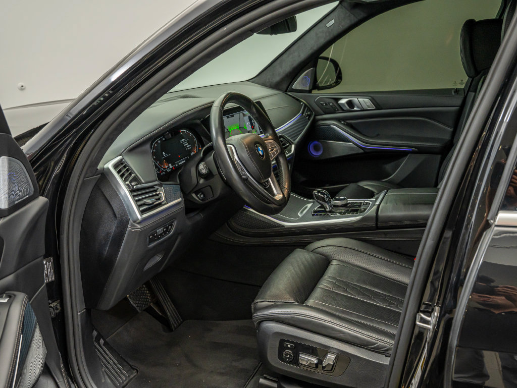 Used 2020 BMW X7 xDrive50i w/ Dynamic Handling Package AWD/4WD image 21