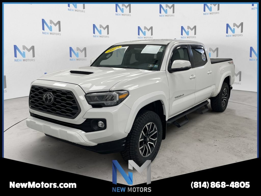 Used 2022 Toyota Tacoma TRD Sport AWD/4WD image 1