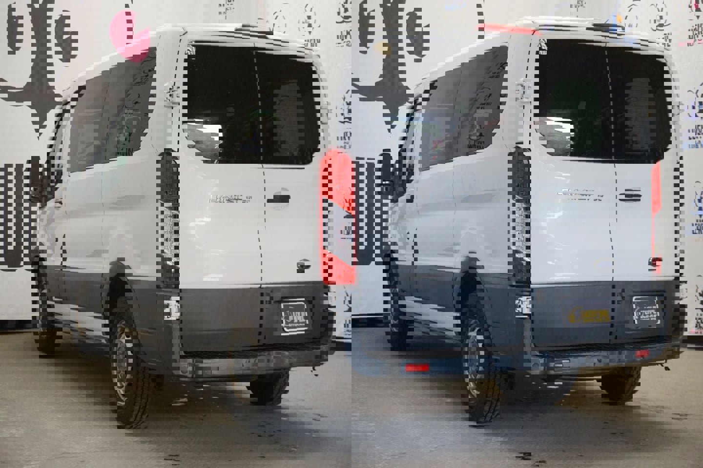 Used 2016 Ford Transit 150 XL image 4