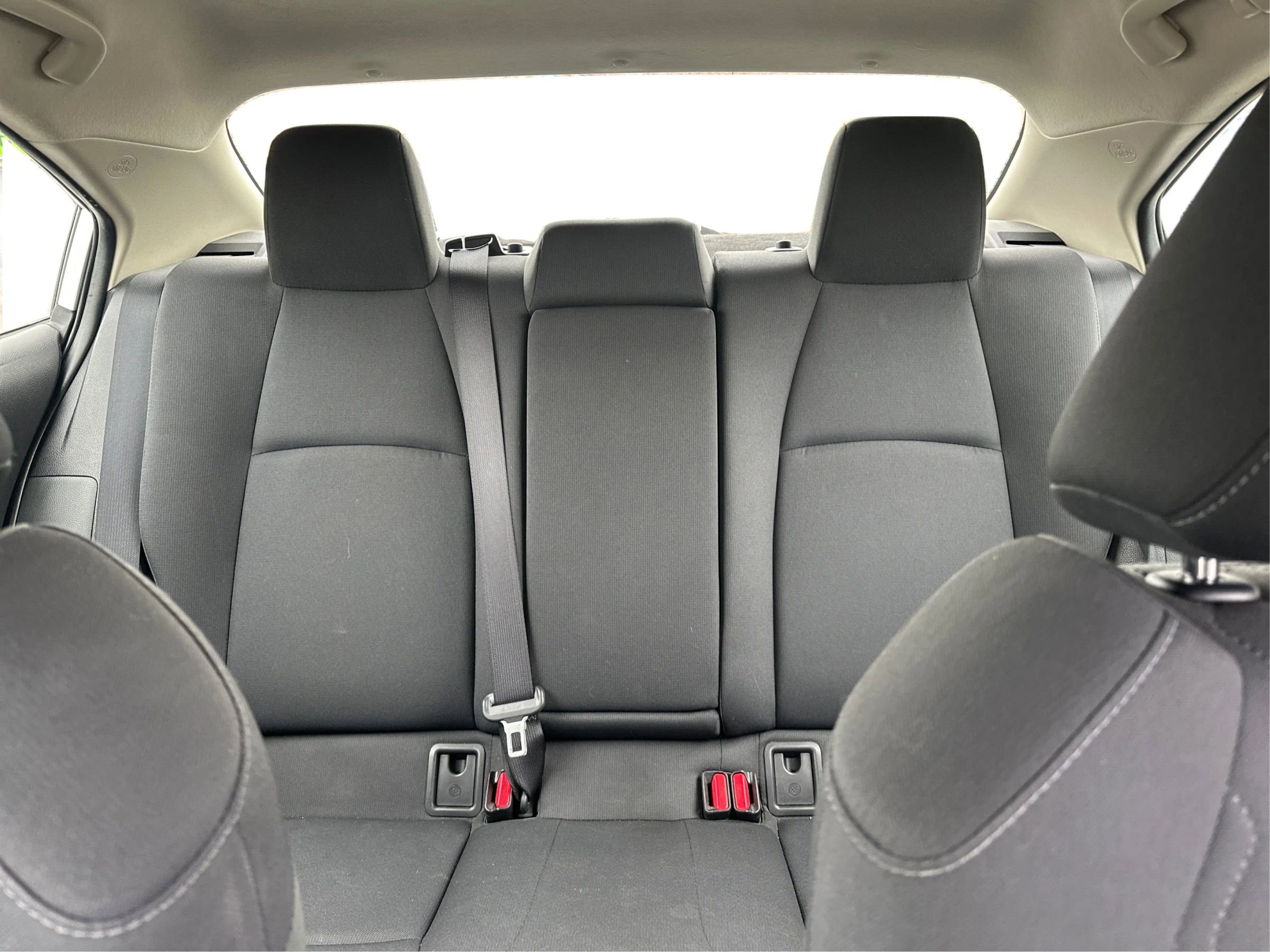 Used 2022 Toyota Corolla LE image 12