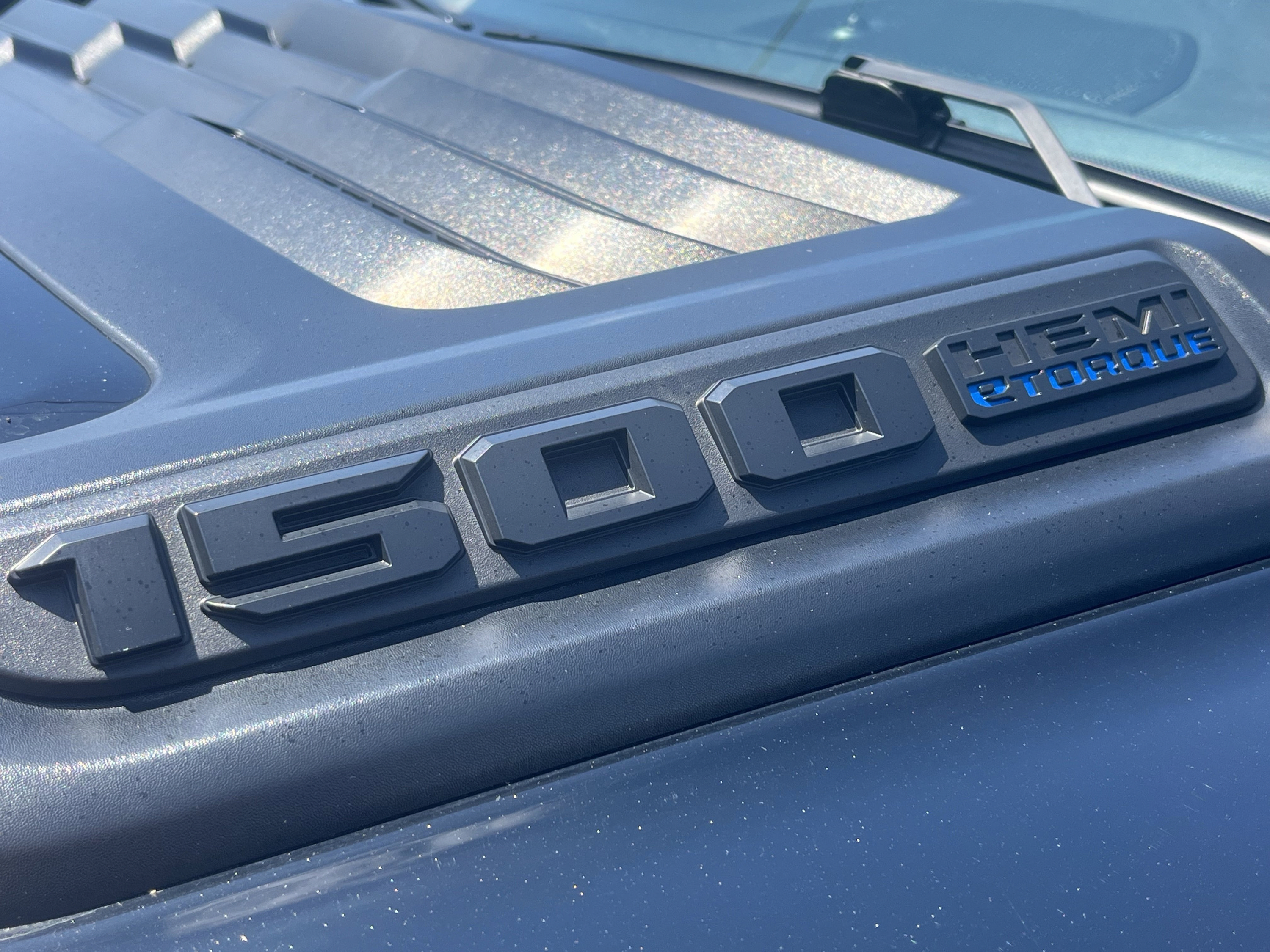 Used 2023 RAM 1500 Laramie AWD/4WD image 23