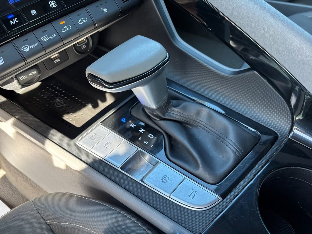 Used 2023 Hyundai Elantra SEL w/ Convenience Package FWD image 28