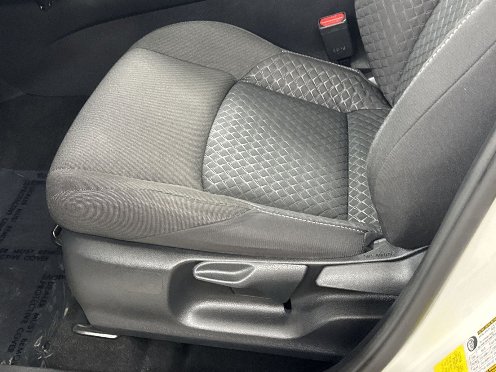 Used 2021 Toyota C-HR LE FWD image 26