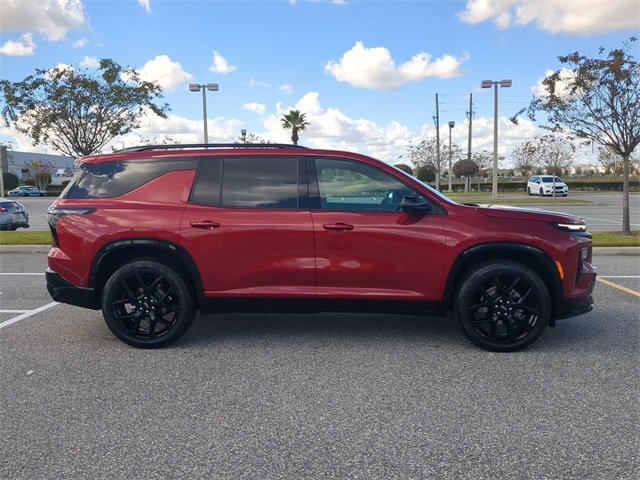 Used 2024 Chevrolet Traverse RS w/ LPO, Floor Liner Package image 3