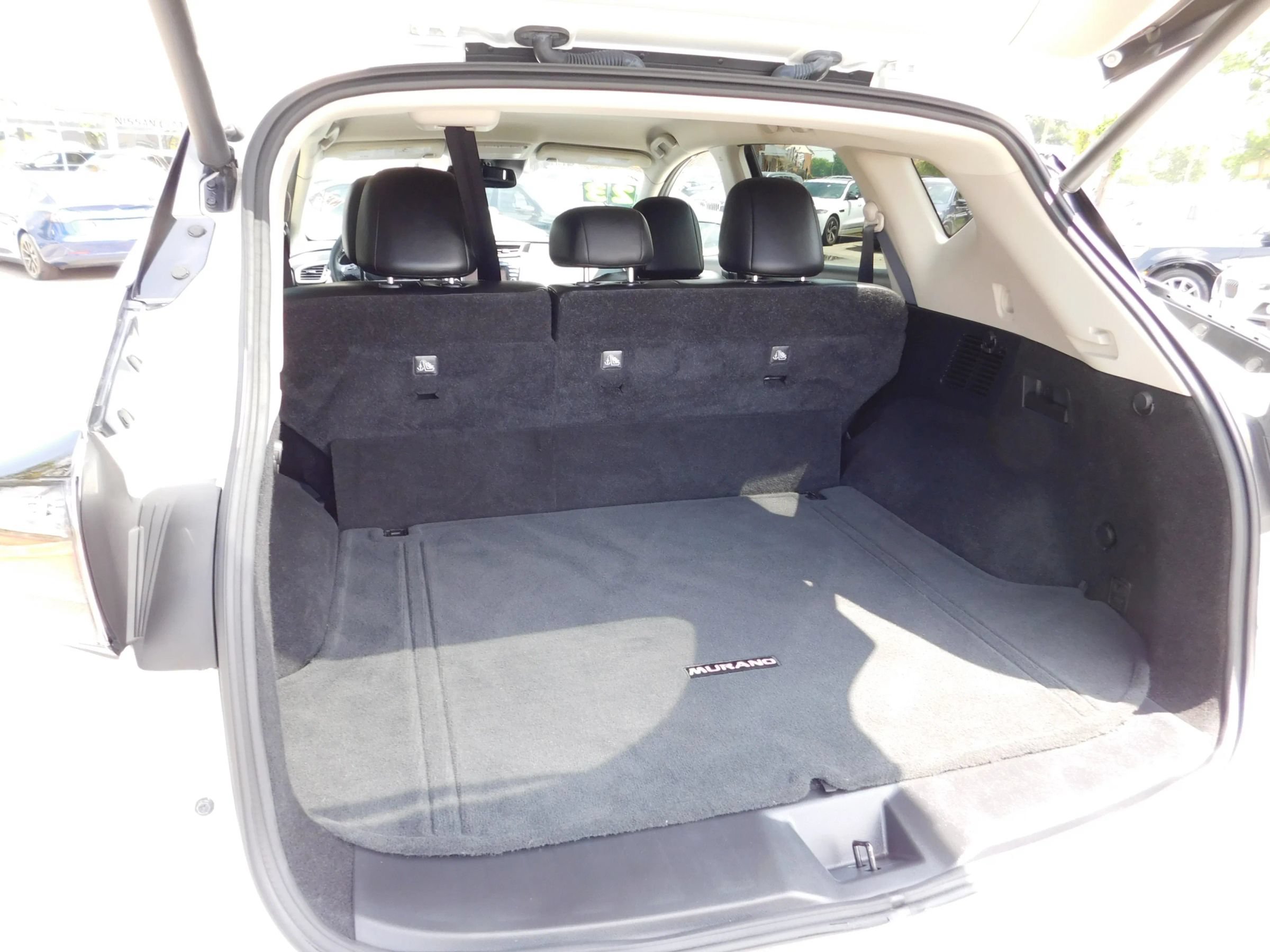 Used 2023 Nissan Murano SL FWD image 9