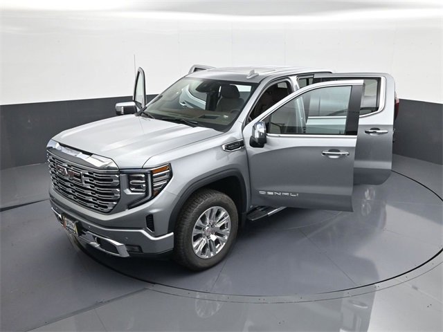 Used 2025 GMC Sierra 1500 Denali w/ Technology Package image 30