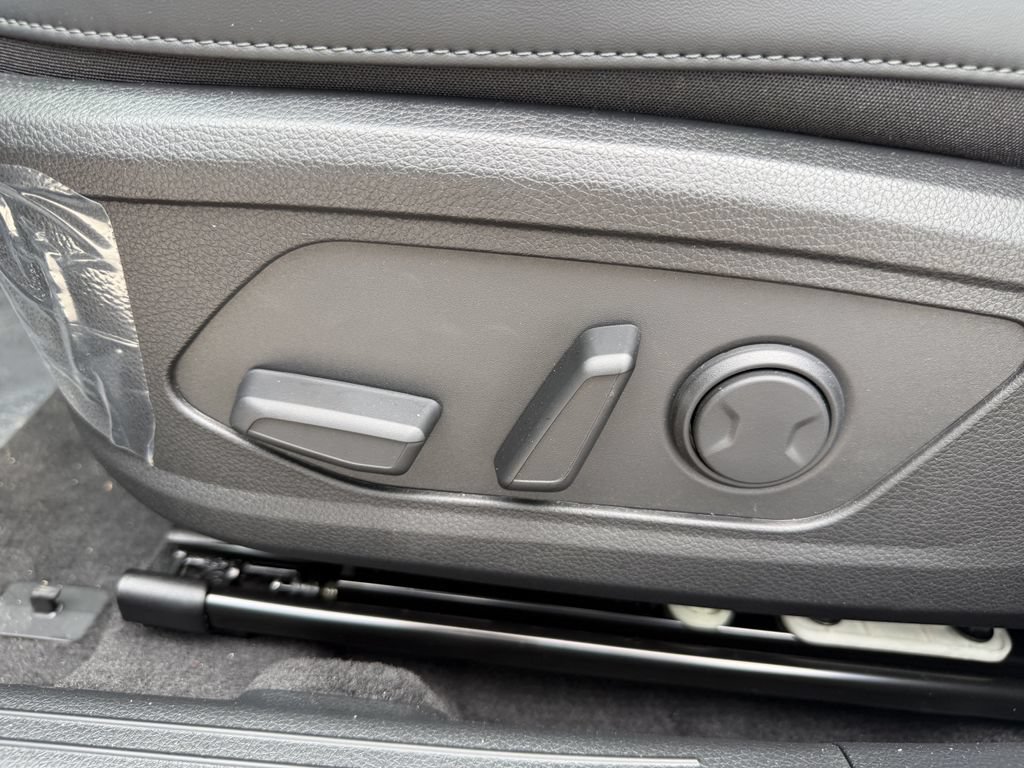 New 2026 Kia K5 GT-Line FWD image 19