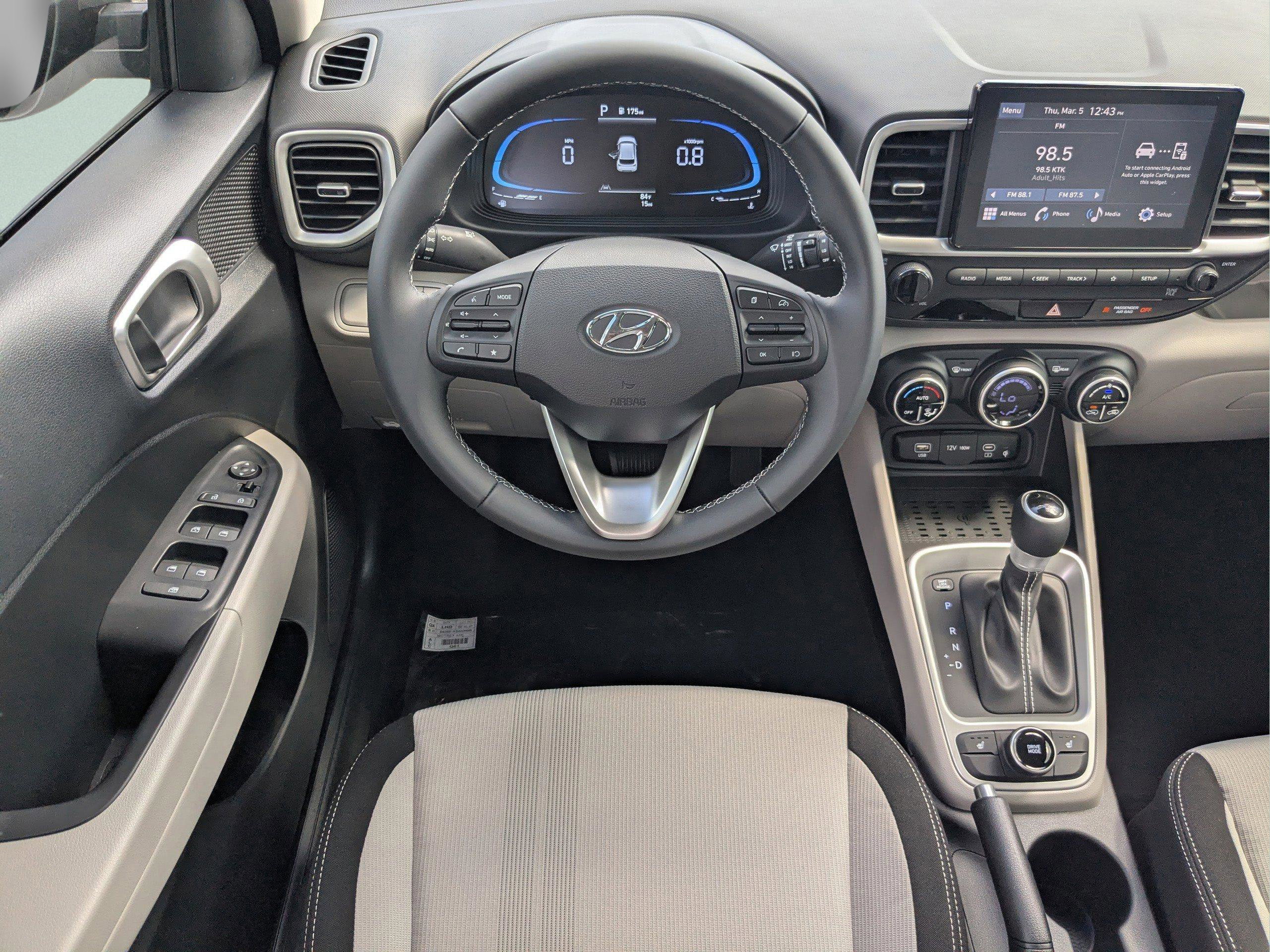 New 2026 Hyundai Venue SEL FWD image 21