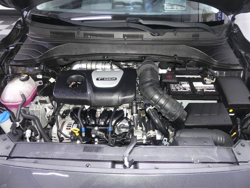 Used 2021 Hyundai Kona Ultimate w/ Cargo Package FWD image 12