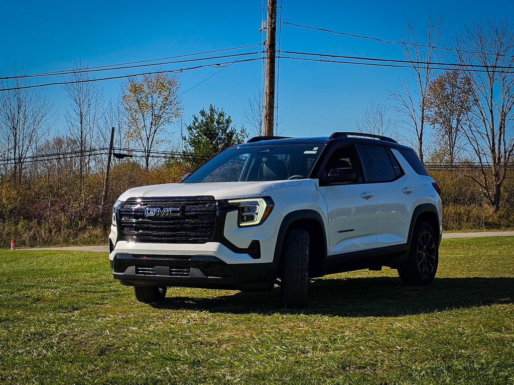 New 2027 GMC Terrain Elevation w/ Elevation Premium Package AWD/4WD image 7