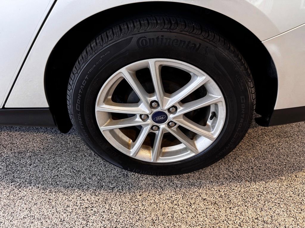 Used 2018 Ford Focus SE FWD image 10