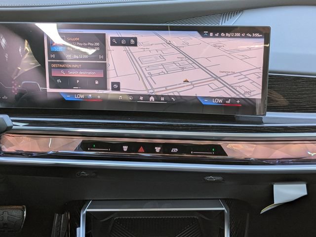 New 2026 BMW 740i xDrive image 18