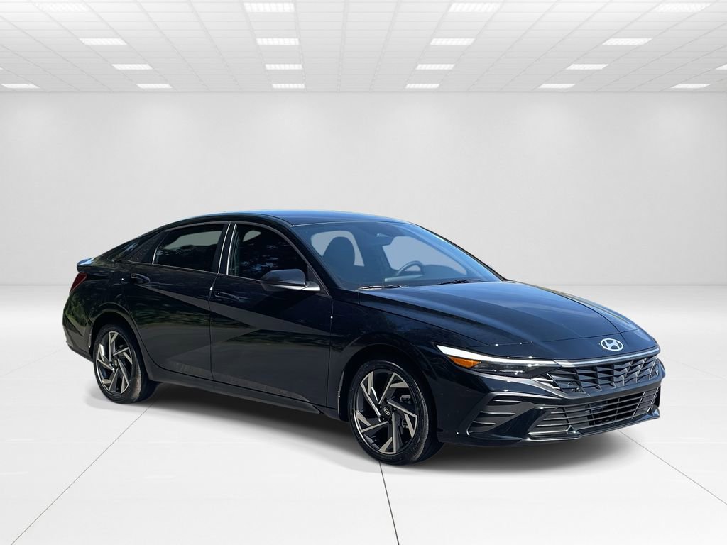 New 2025 Hyundai Elantra Sport w/ Cargo Package