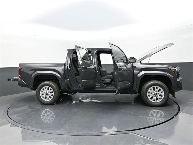 Used 2024 Toyota Tacoma SR5 image 31