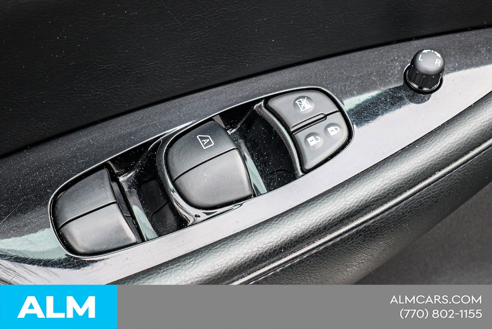 Used 2015 Nissan Leaf SL w/ Premium Package image 41