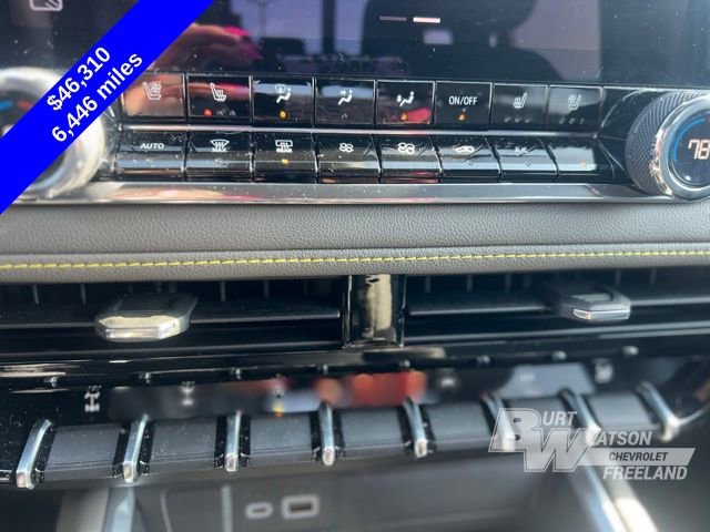 Used 2025 Chevrolet Colorado ZR2 w/ Technology Package image 18