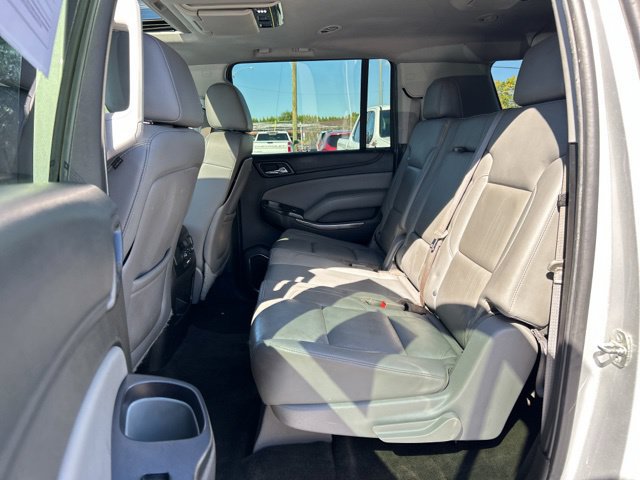 Used 2015 Chevrolet Suburban LT w/ Luxury Package AWD/4WD image 20