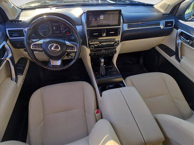 Used 2023 Lexus GX 460 Premium AWD/4WD image 18