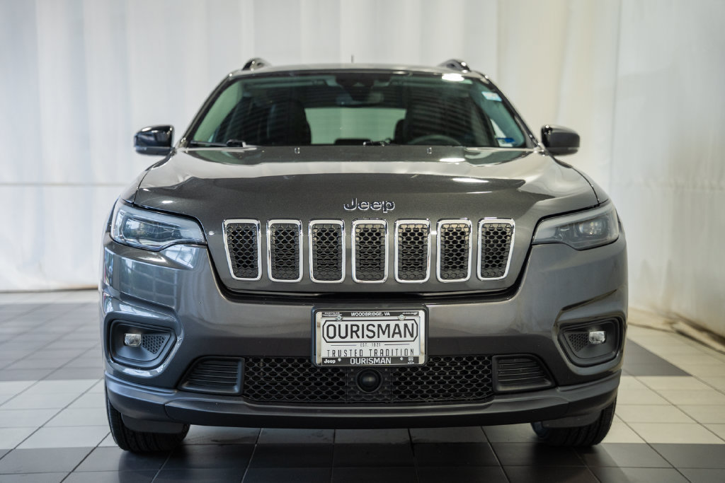 Certified 2022 Jeep Cherokee Latitude Lux AWD/4WD image 2