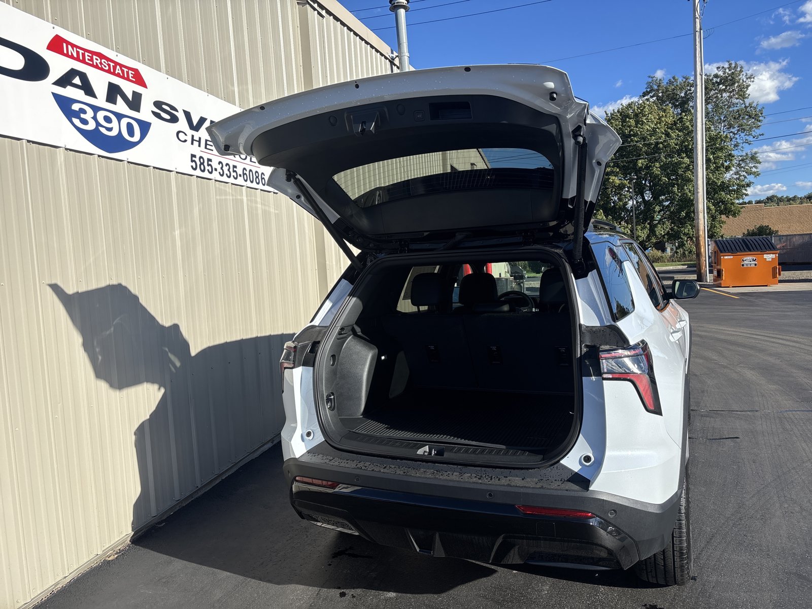 New 2027 Chevrolet Equinox RS w/ LPO, Floor Liner Package AWD/4WD image 7