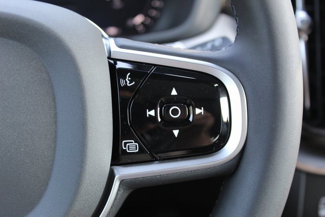 New 2026 Volvo XC60 B5 Ultra w/ Protection Package Premier image 17