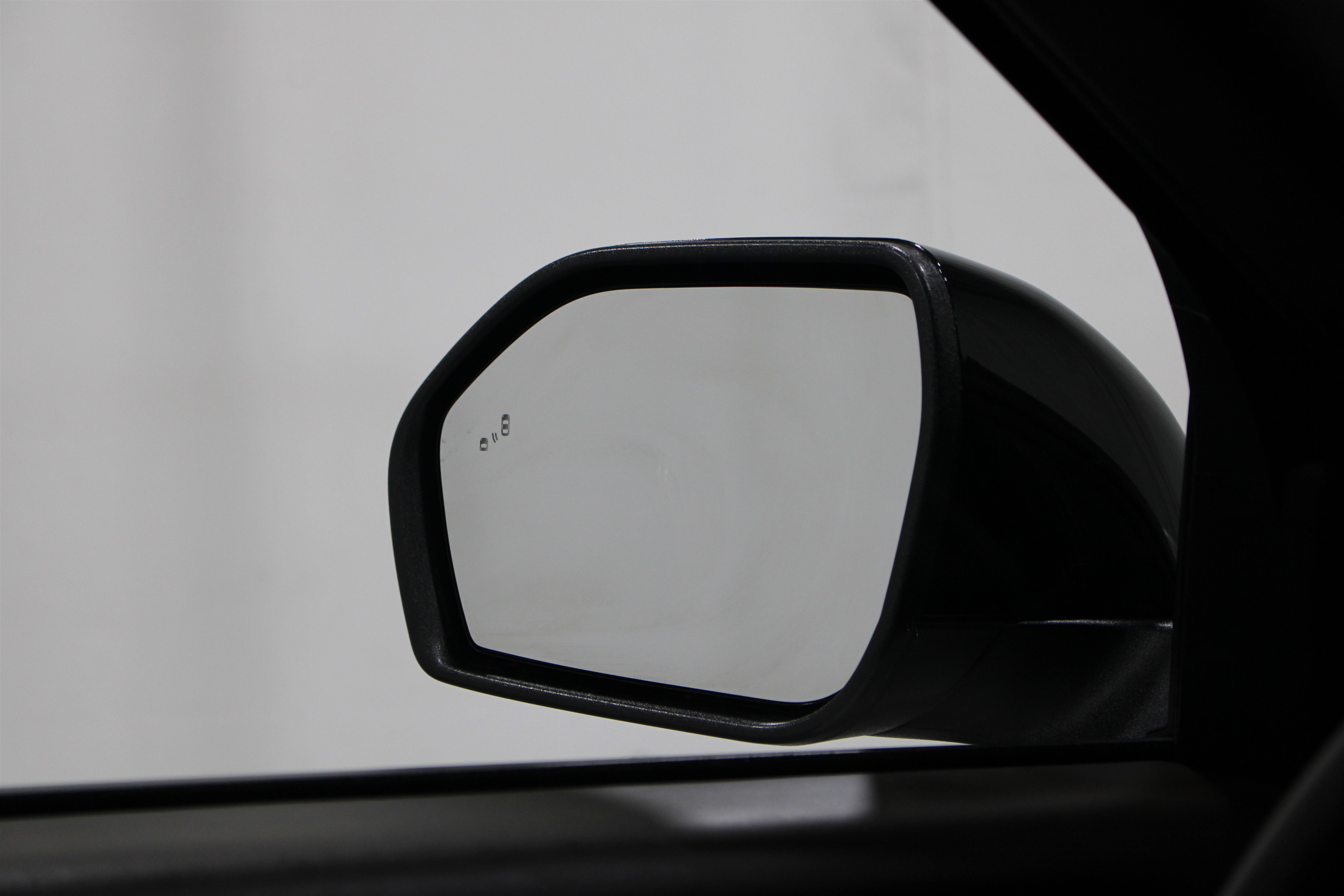 Used 2022 Ford Explorer King Ranch w/ Technology Package AWD/4WD image 31