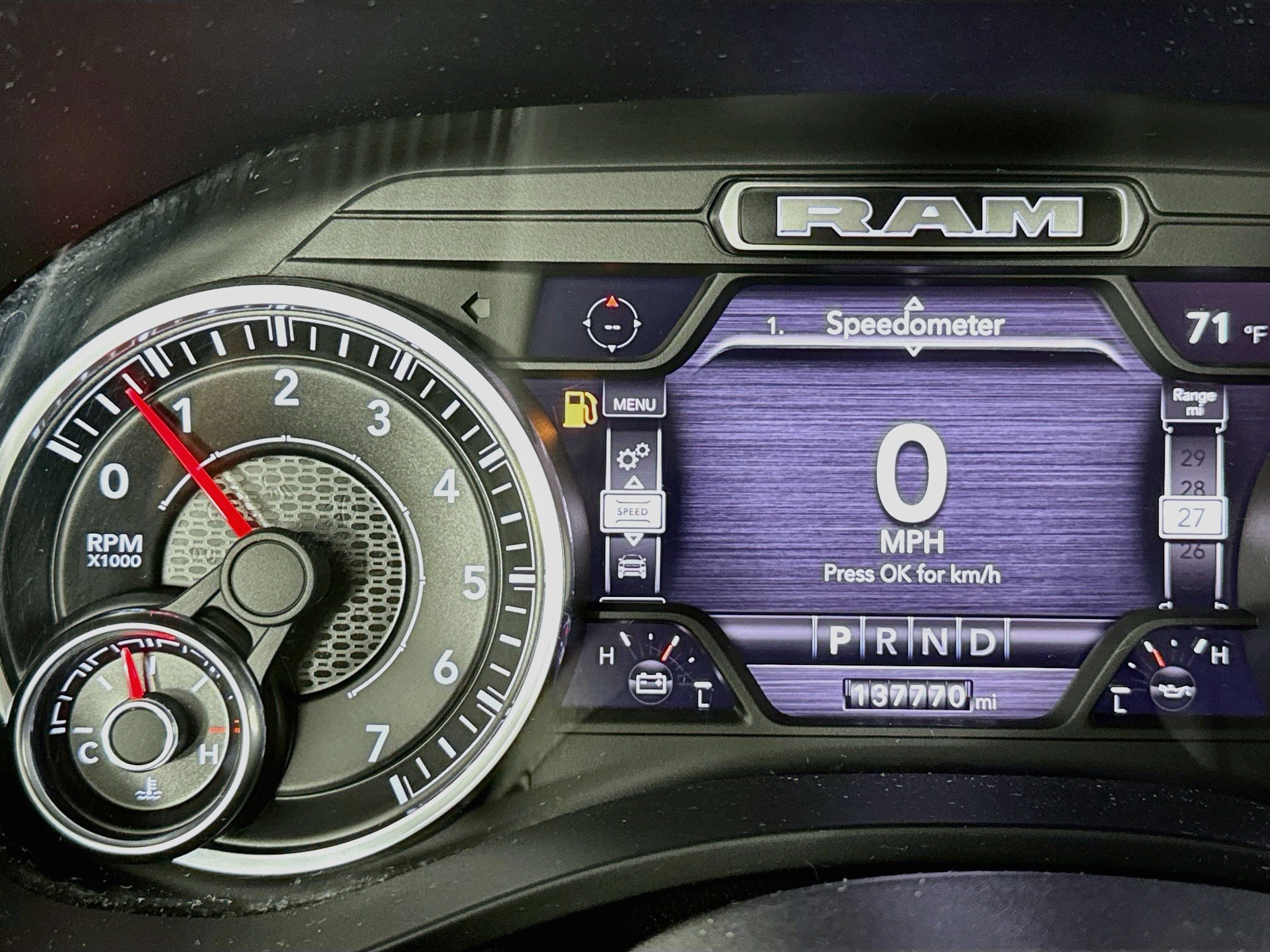 Used 2022 RAM 1500 Laramie AWD/4WD image 12