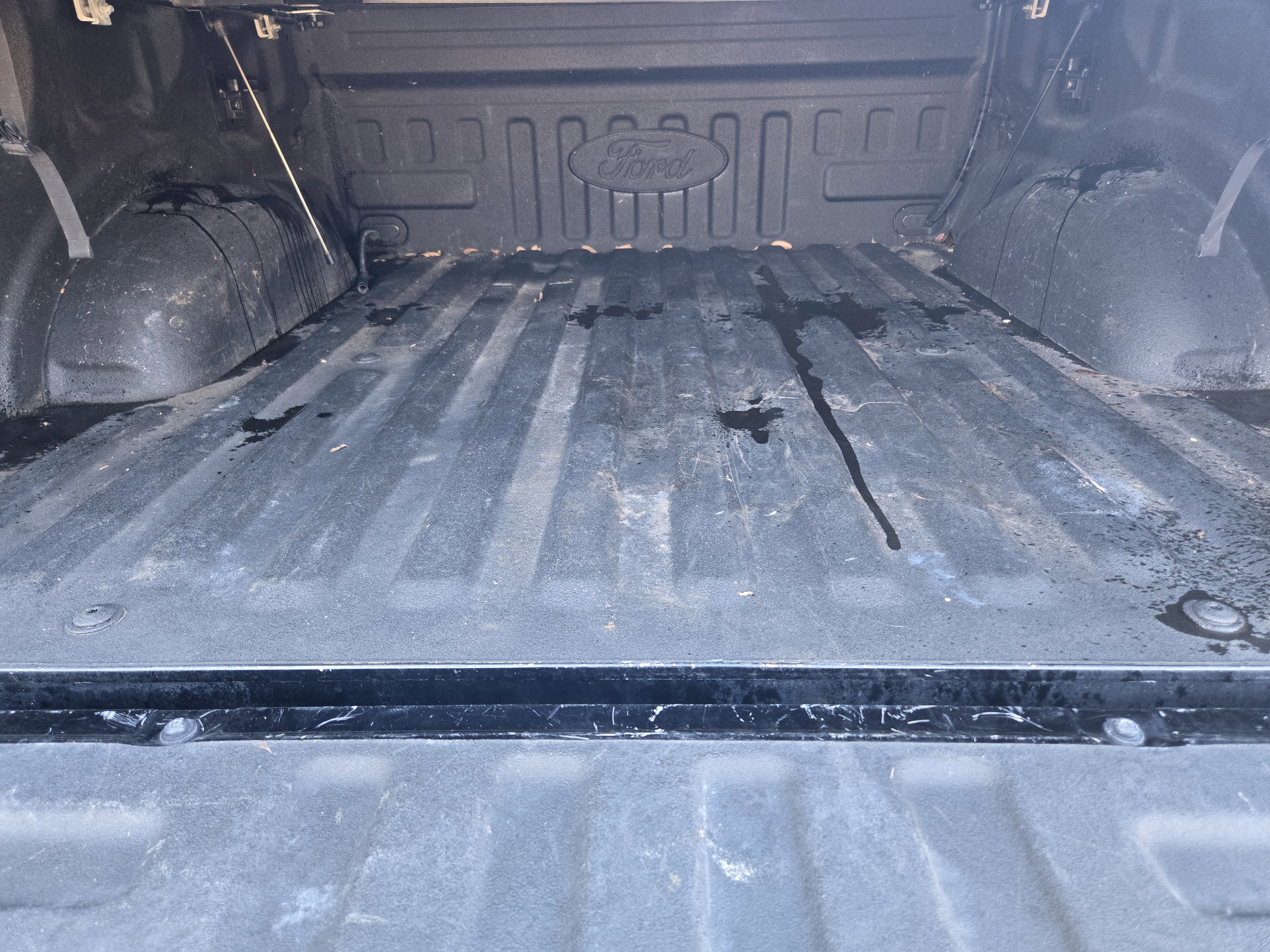 Used 2019 Ford F150 Raptor w/ Equipment Group 801A Mid image 23