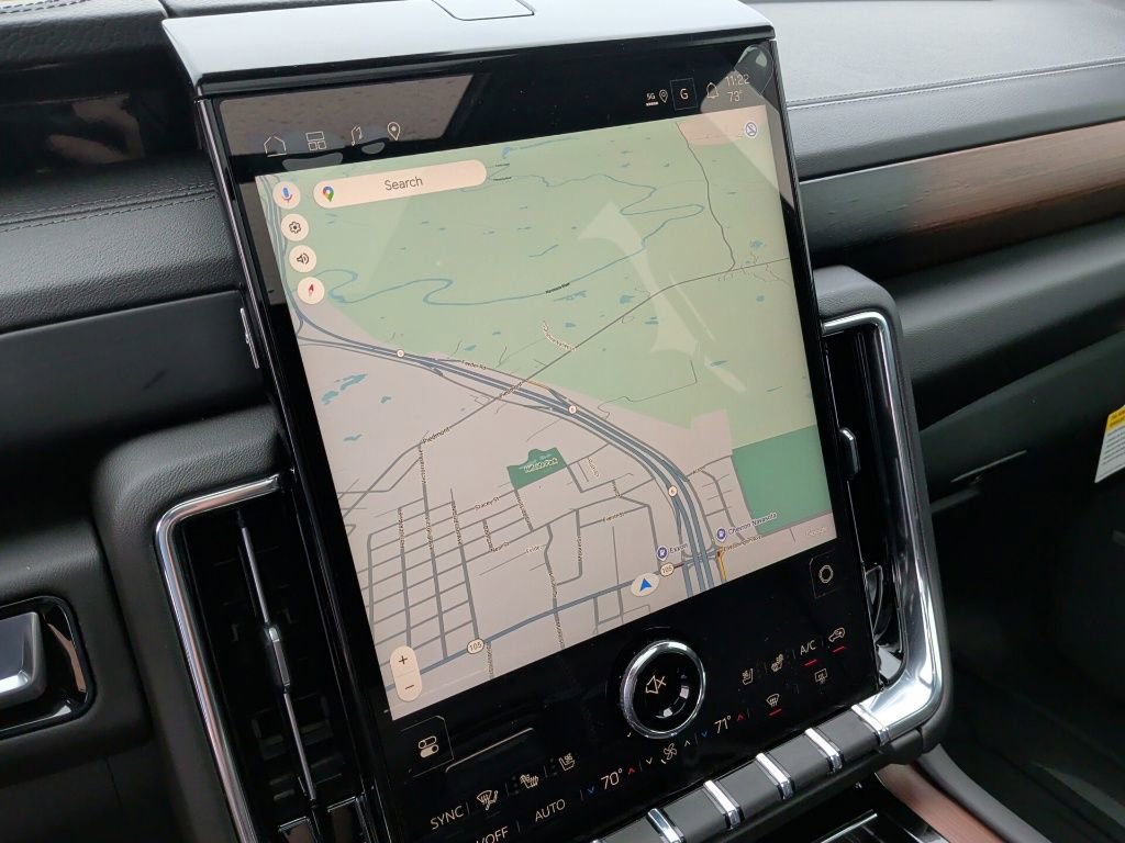 New 2026 GMC Yukon XL Denali w/ Sun & Power Step Package image 27