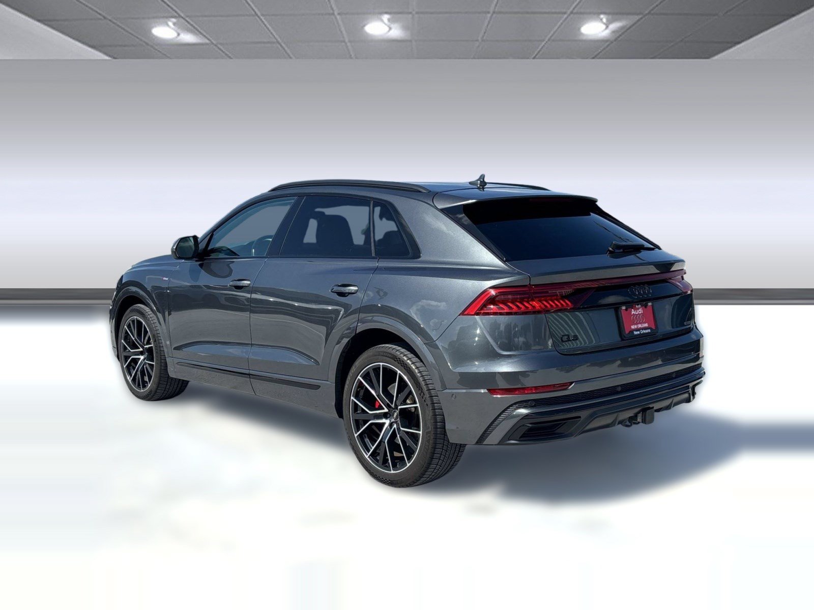 Used 2021 Audi Q8 Premium Plus w/ Premium Plus Package AWD/4WD image 3