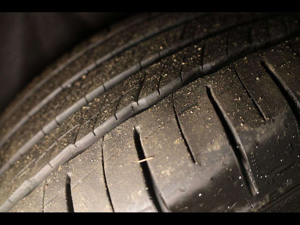 Used 2025 Cadillac XT6 Premium Luxury w/ LPO, Floor Liner Package image 24